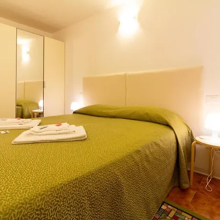 Veneziacentopercento Apartments & Rooms Exterior photo