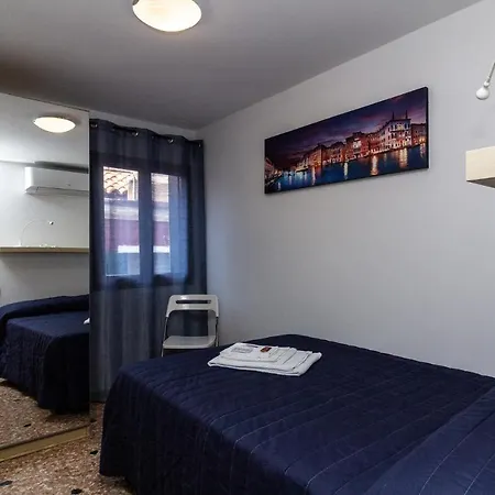 Veneziacentopercento Apartments & Rooms Exterior photo