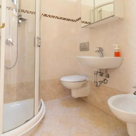 Veneziacentopercento Apartments & Rooms Exterior photo