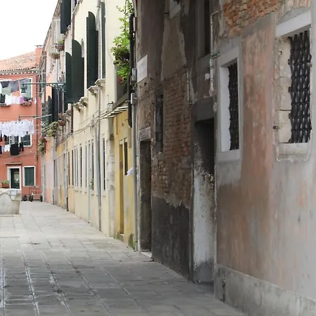 Veneziacentopercento Apartments & Rooms Exterior photo