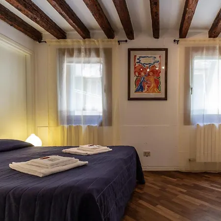 Veneziacentopercento Apartments & Rooms Exterior photo
