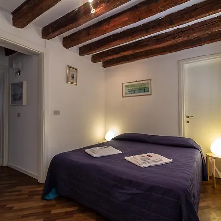 Veneziacentopercento Apartments & Rooms Exterior photo