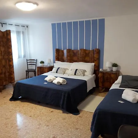 Veneziacentopercento Apartments & Rooms Exterior photo