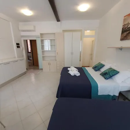 Veneziacentopercento Apartments & Rooms Exterior photo