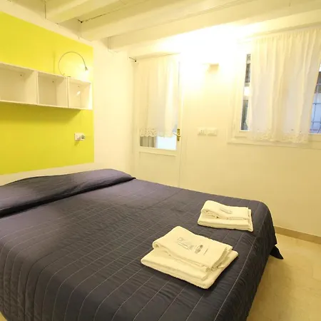 Veneziacentopercento Apartments & Rooms Exterior photo