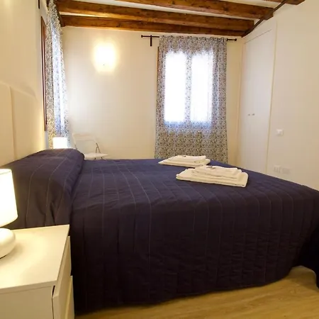 Veneziacentopercento Apartments & Rooms Exterior photo